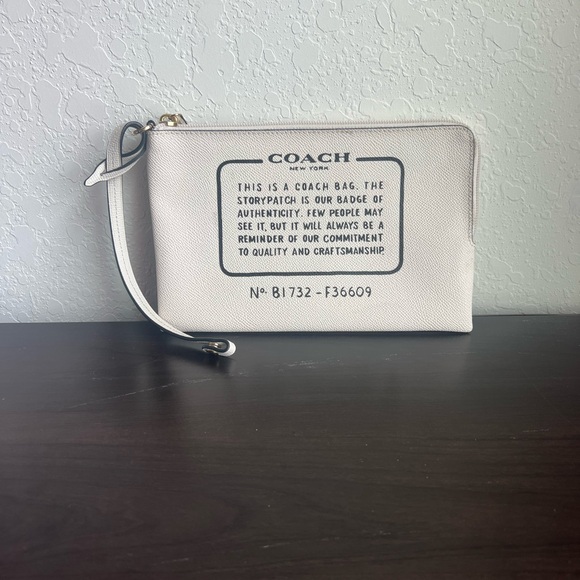 Coach Cream Wristlet with Text Design Large Size Traval Vacation Beach Pool - Picture 1 of 10
